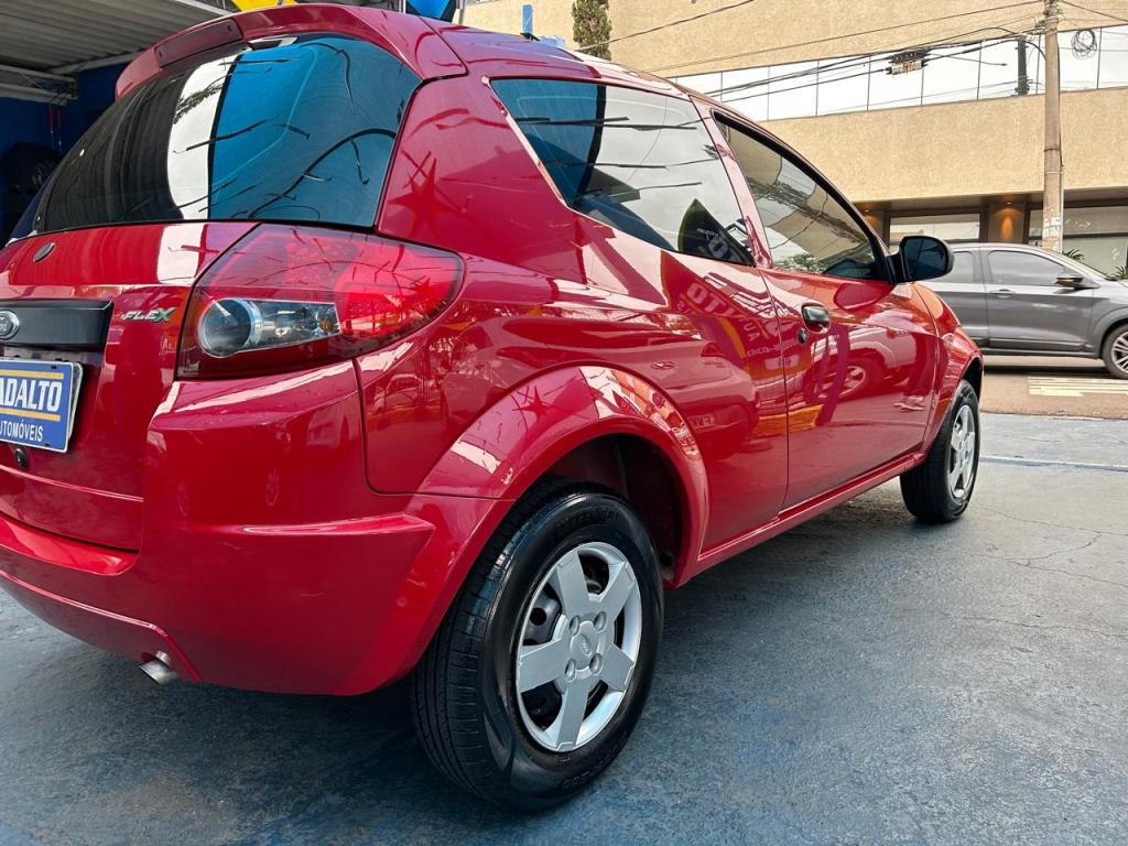 FORD Ka Hatch - Foto