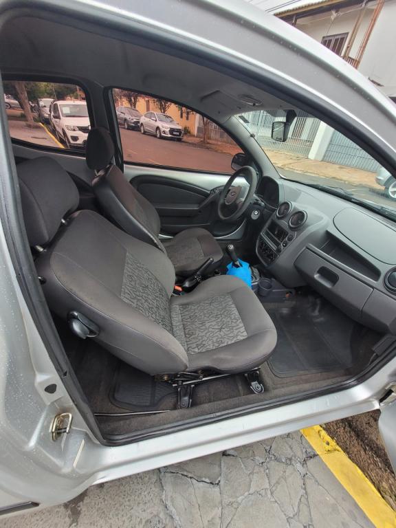 FORD Ka Hatch - Foto