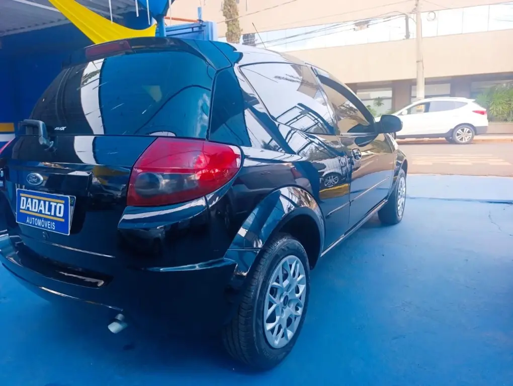 FORD Ka Hatch - Foto