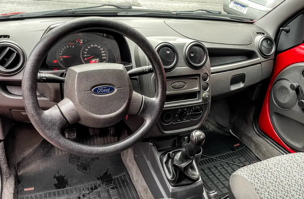 FORD Ka Hatch - Foto