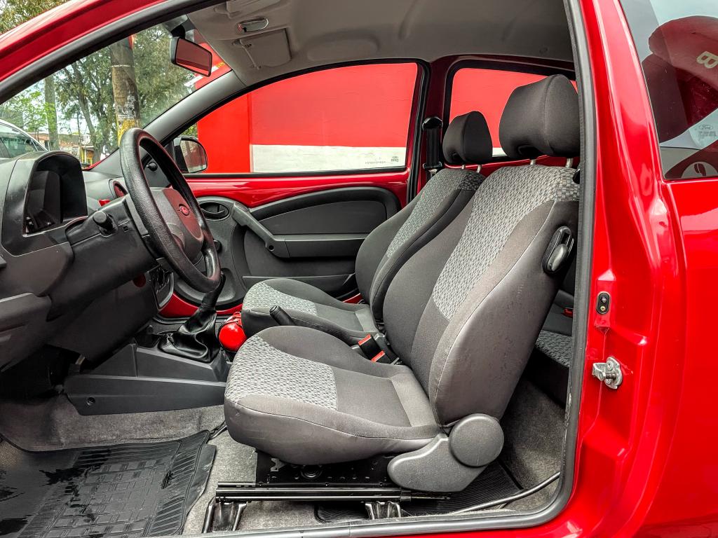 FORD Ka Hatch - Foto