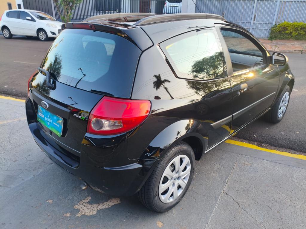 FORD Ka Hatch - Foto