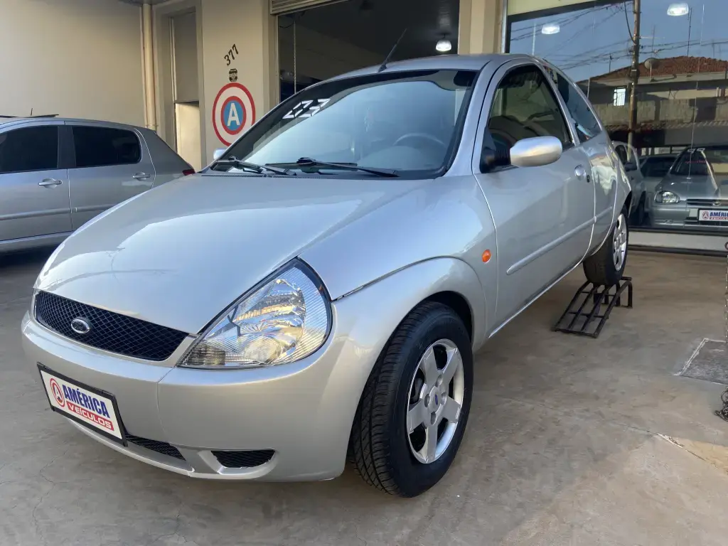 FORD Ka Hatch - Foto