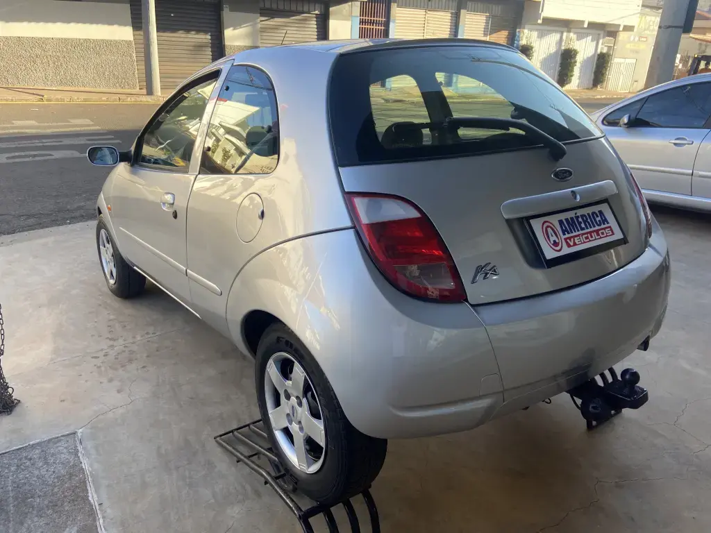 FORD Ka Hatch - Foto