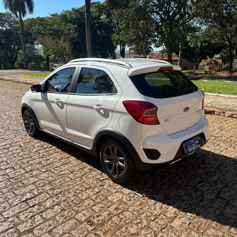 FORD Ka Hatch - Foto