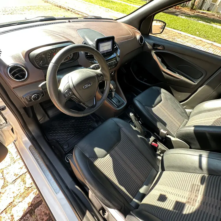 FORD Ka Hatch - Foto