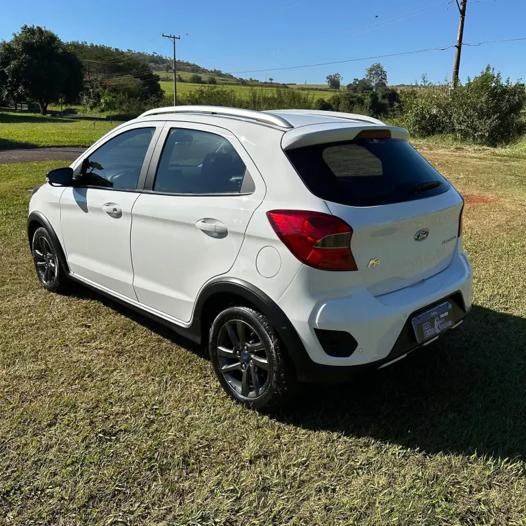 FORD Ka Hatch - Foto