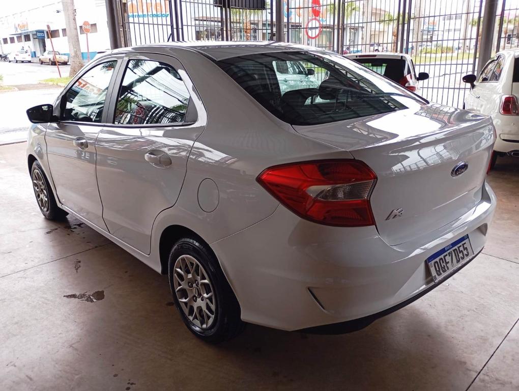 FORD Ka + Sedan - Foto