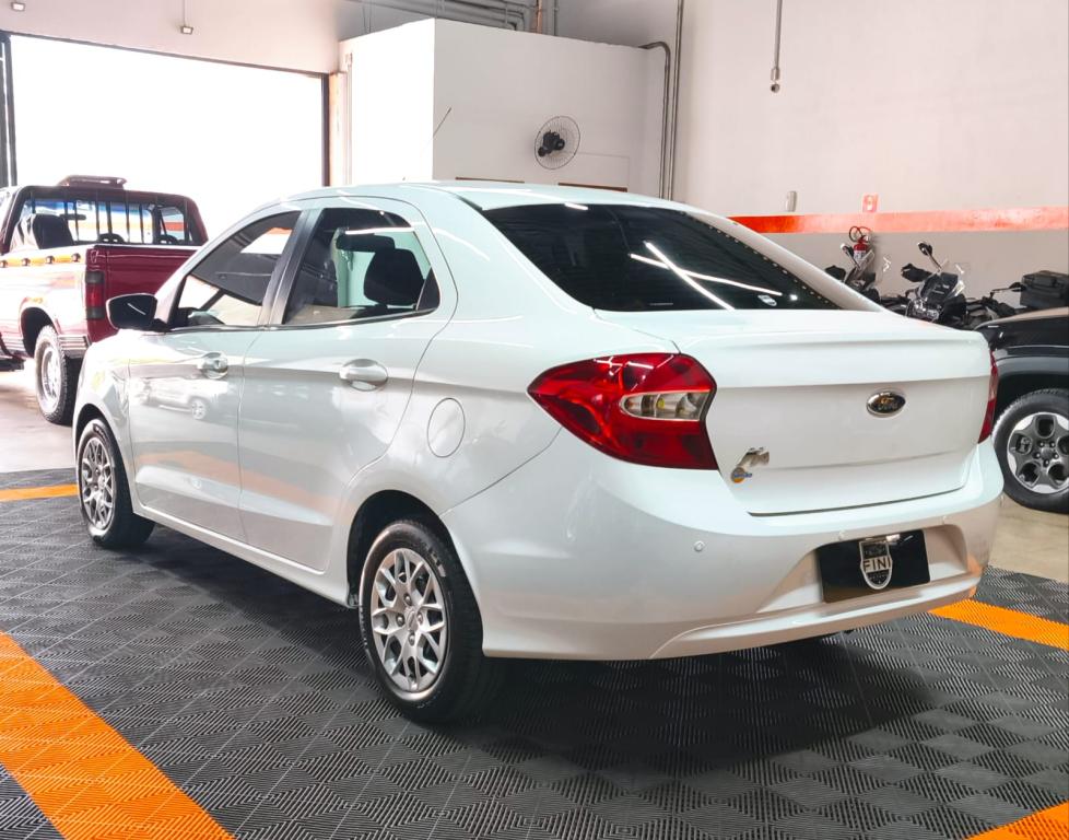 FORD Ka + Sedan - Foto