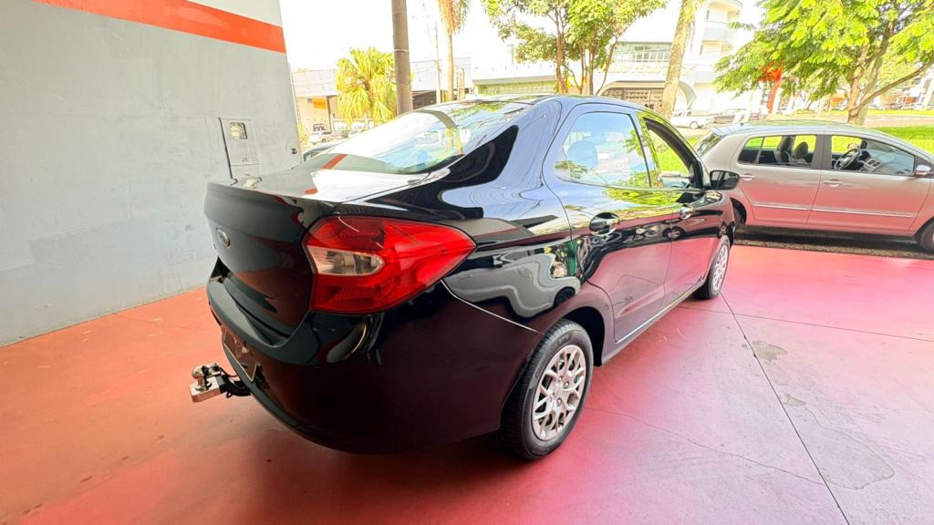 FORD Ka + Sedan - Foto