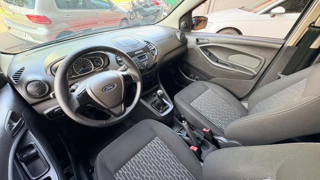 FORD Ka + Sedan - Foto