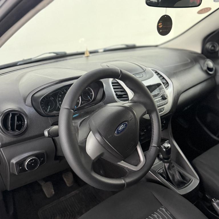 FORD Ka + Sedan - Foto