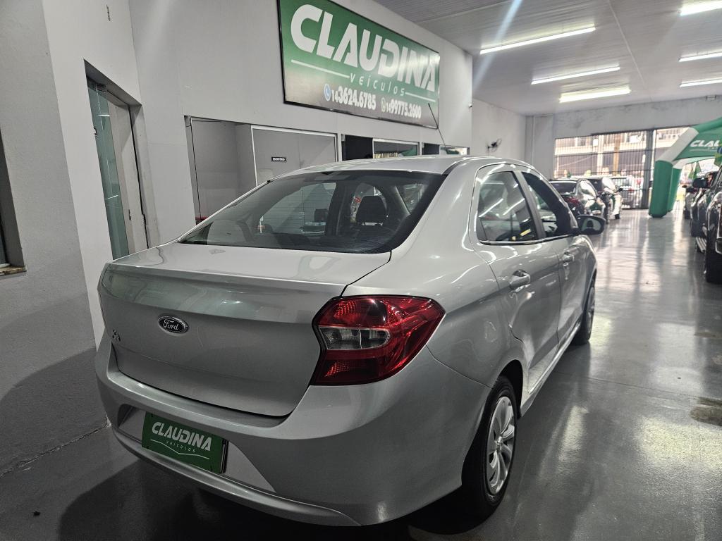 FORD Ka + Sedan - Foto