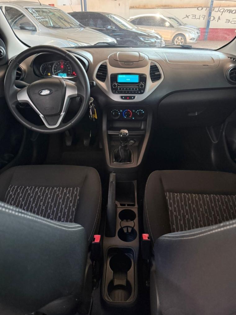 FORD Ka + Sedan - Foto