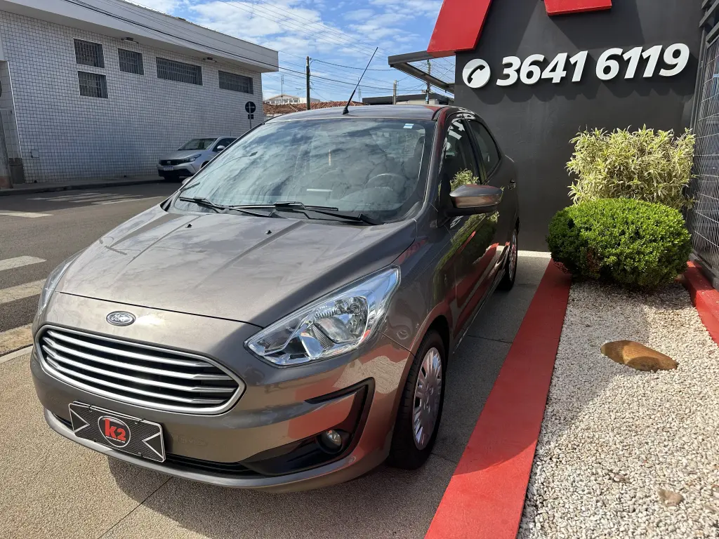 FORD Ka + Sedan - Foto