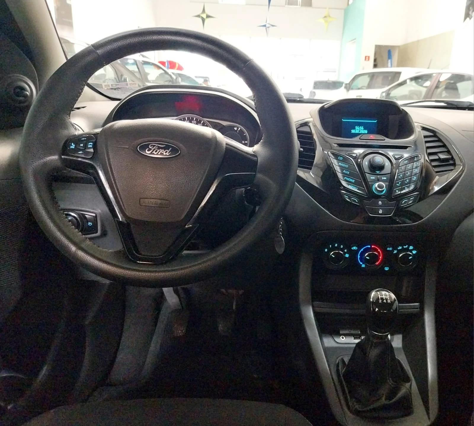 FORD Ka + Sedan - Foto