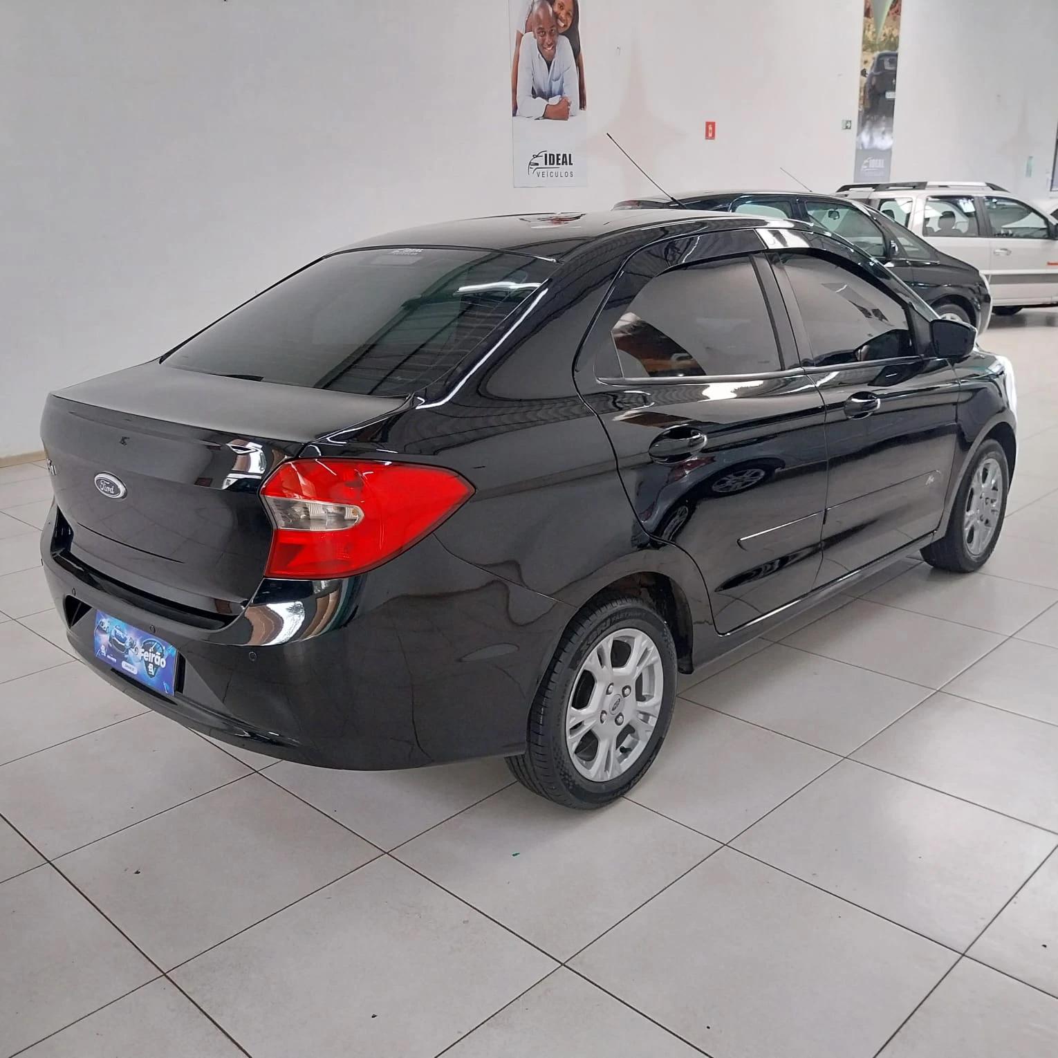 FORD Ka + Sedan - Foto