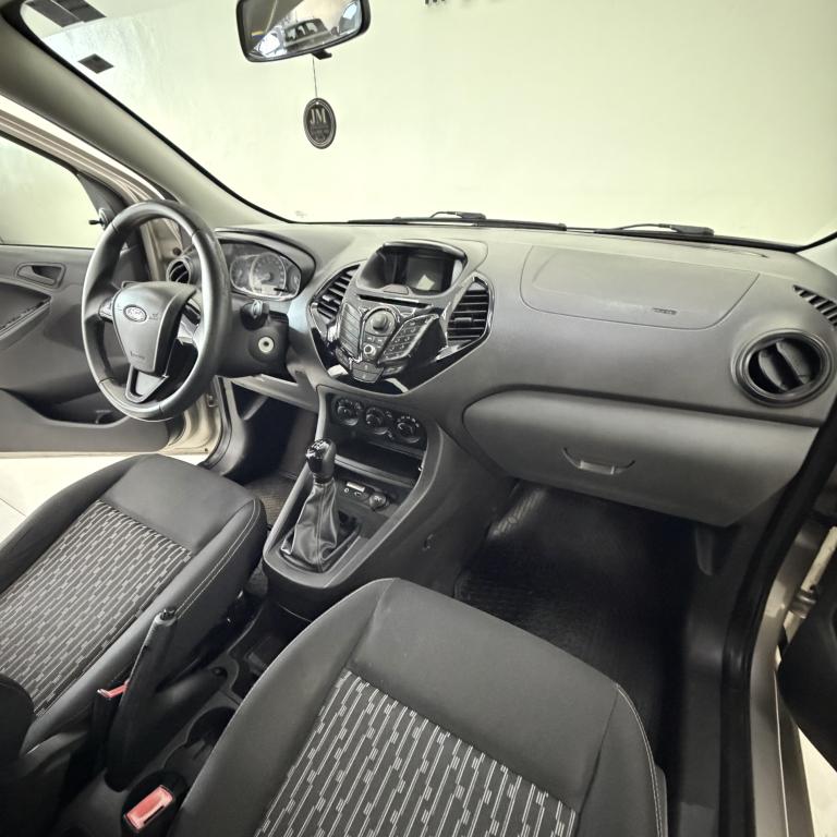 FORD Ka + Sedan - Foto