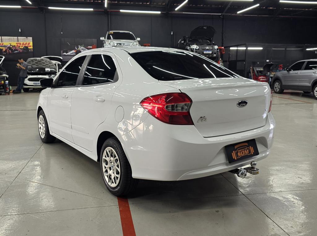 FORD Ka + Sedan - Foto