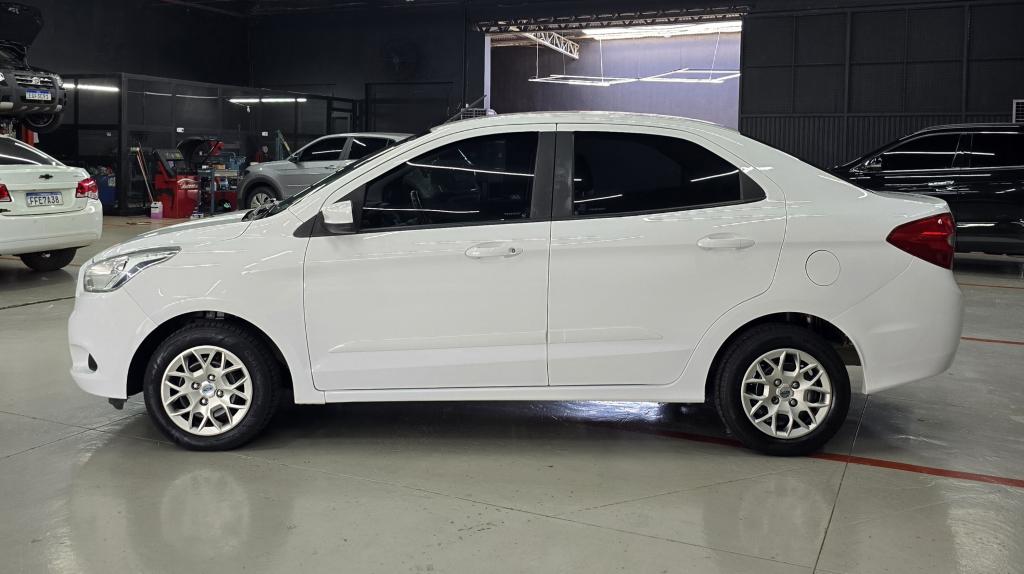 FORD Ka + Sedan - Foto