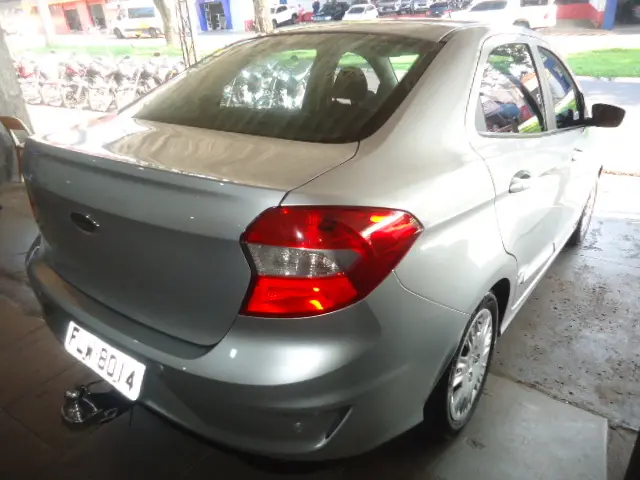 FORD Ka + Sedan - Foto