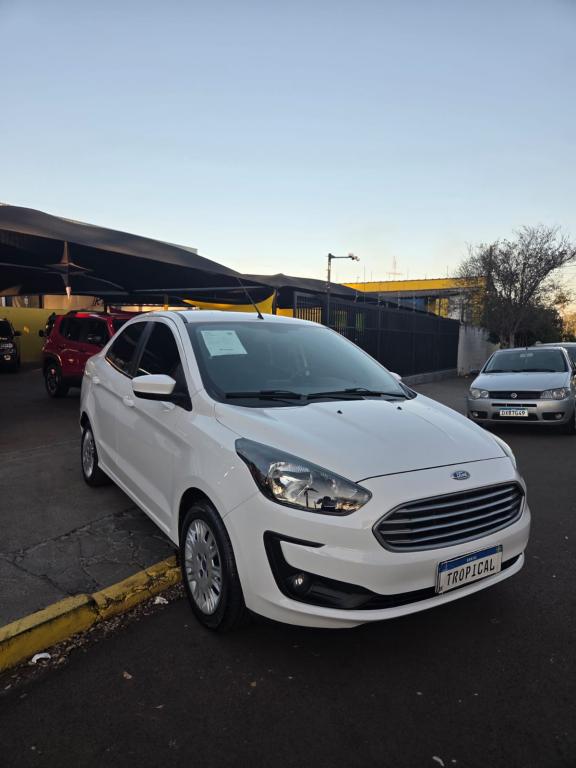 FORD Ka + Sedan - Foto