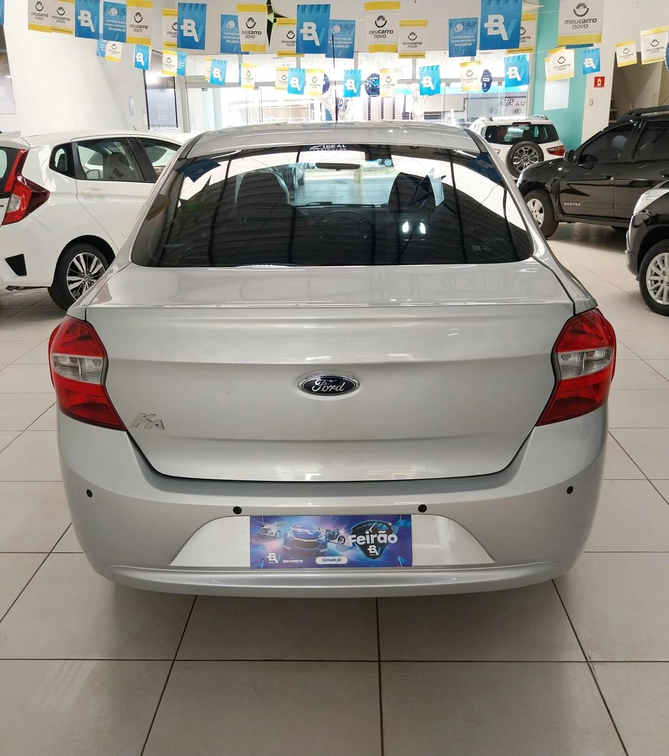 FORD Ka + Sedan - Foto