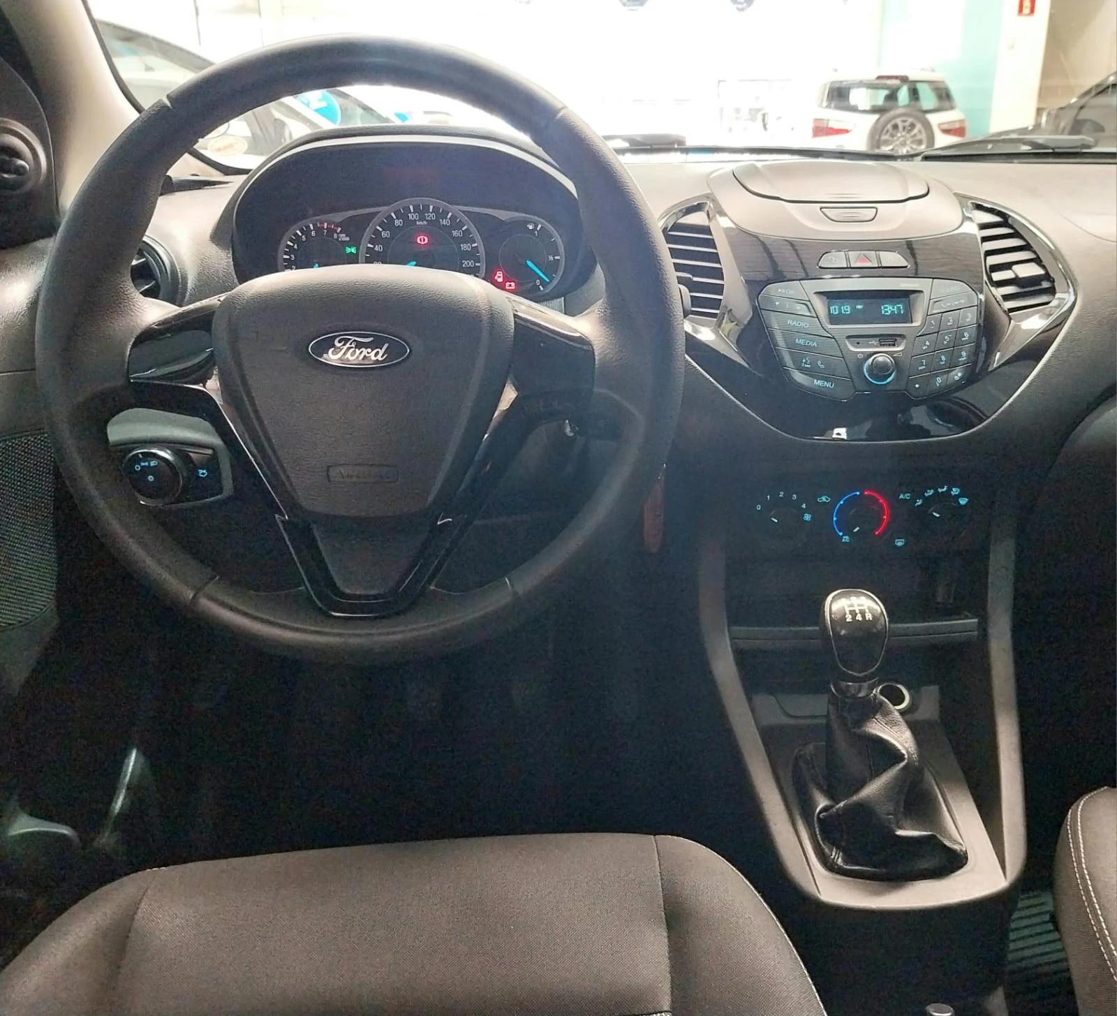 FORD Ka + Sedan - Foto