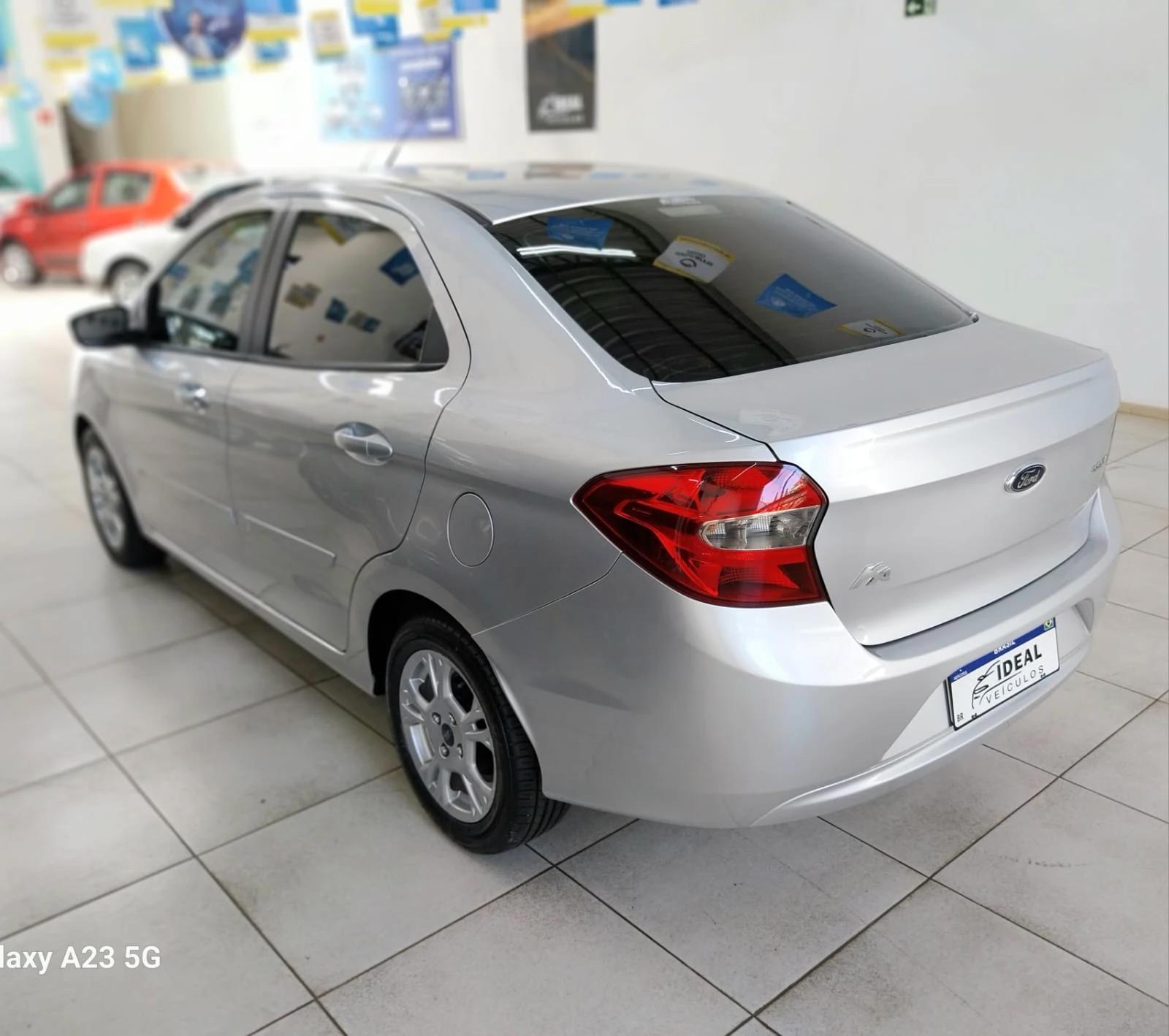 FORD Ka + Sedan - Foto