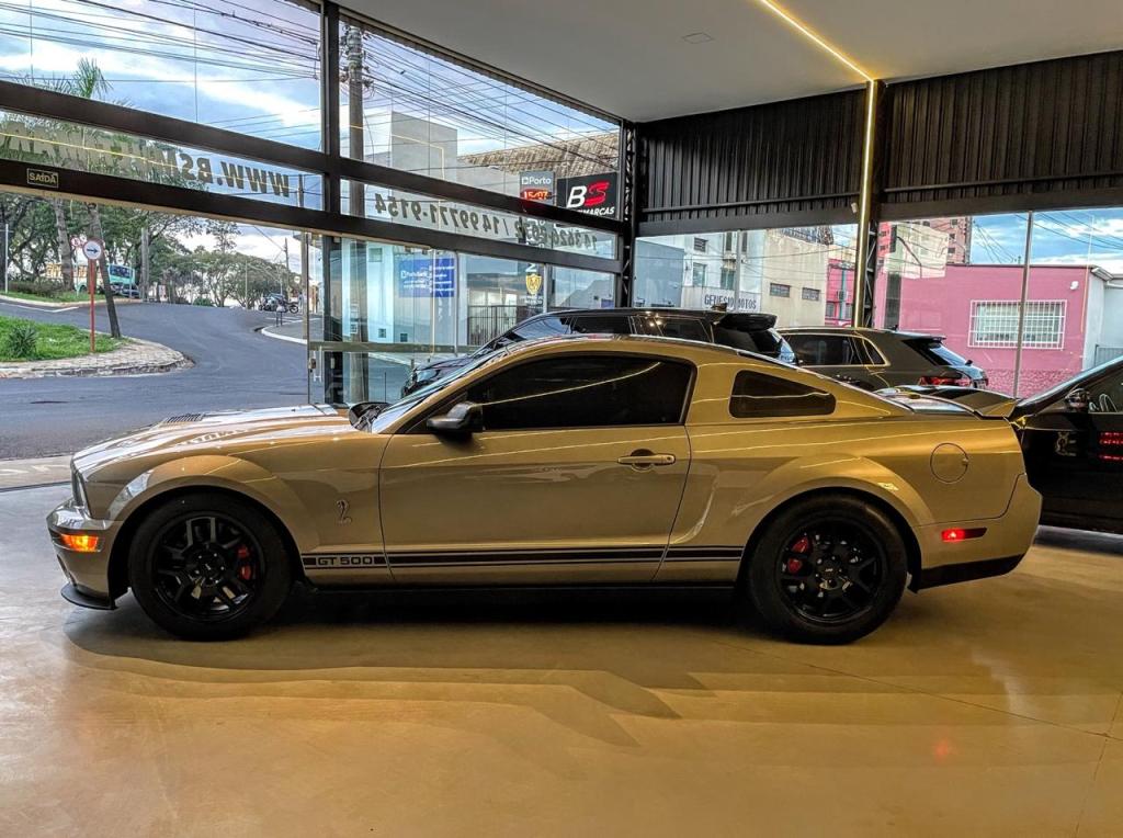 FORD Mustang - Foto