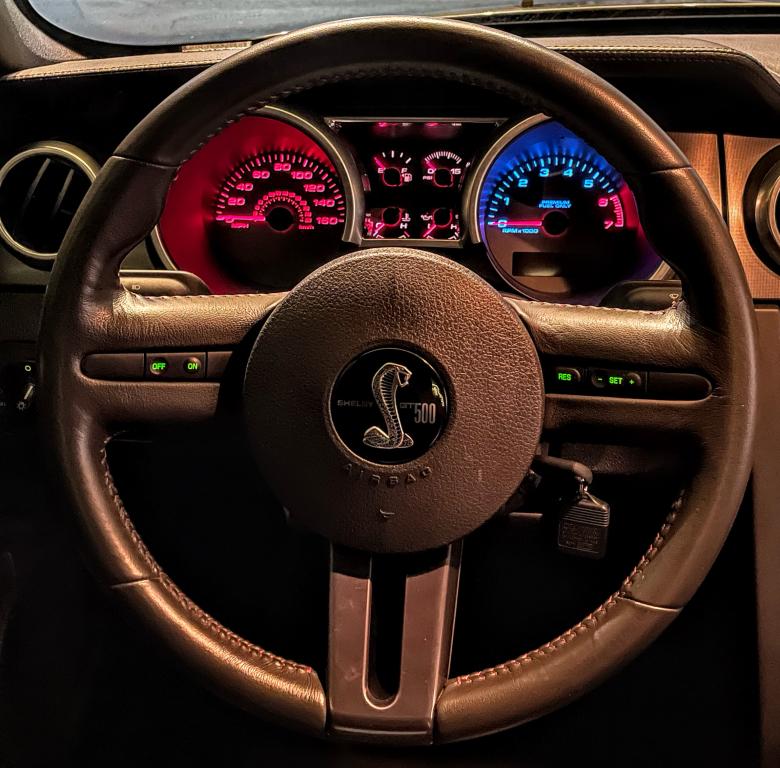 FORD Mustang - Foto