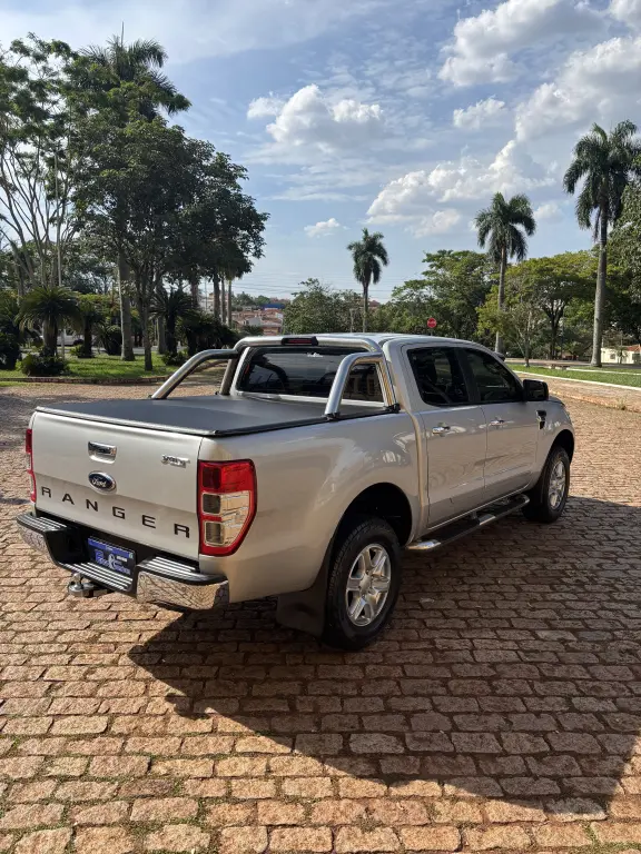 FORD Ranger - Foto