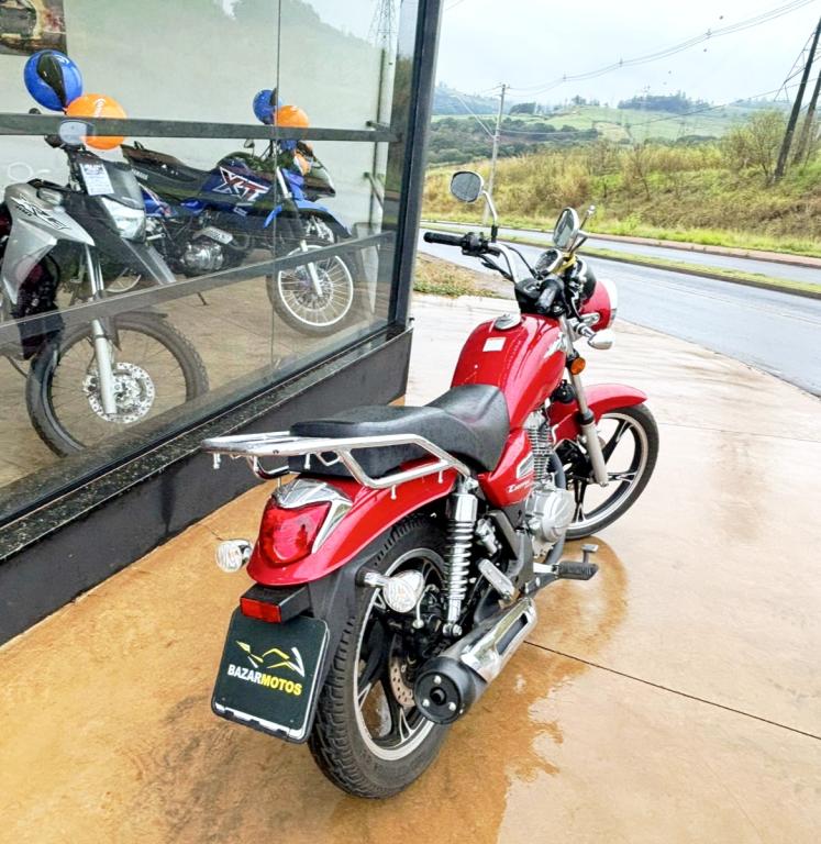 HAOJUE Chopper Road 150 - Foto