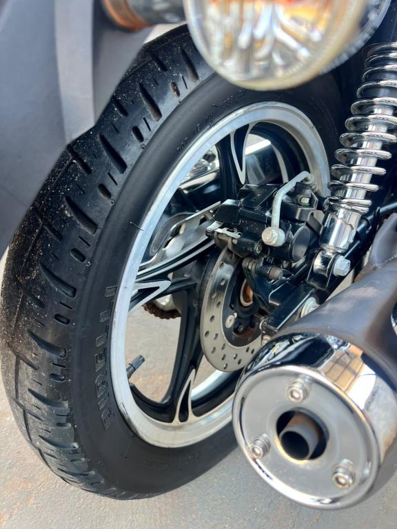 HAOJUE Chopper Road 150 - Foto