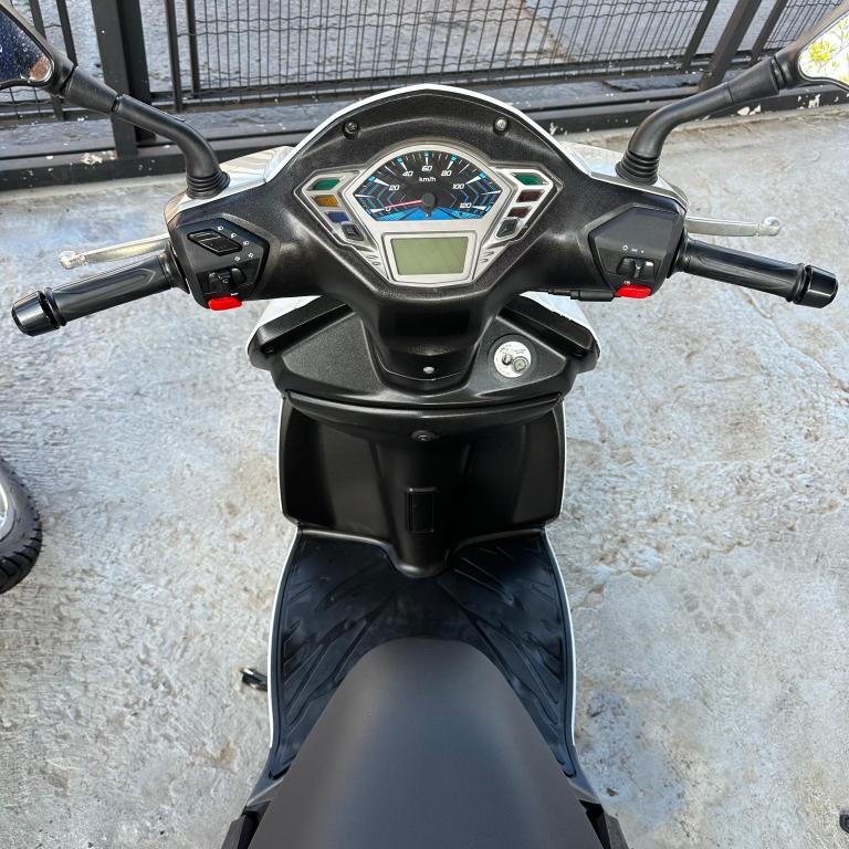 HAOJUE VR 150 - Foto