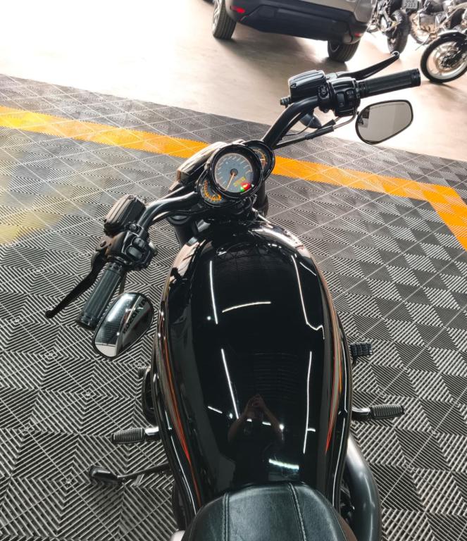 HARLEY DAVIDSON V-Rod - Foto