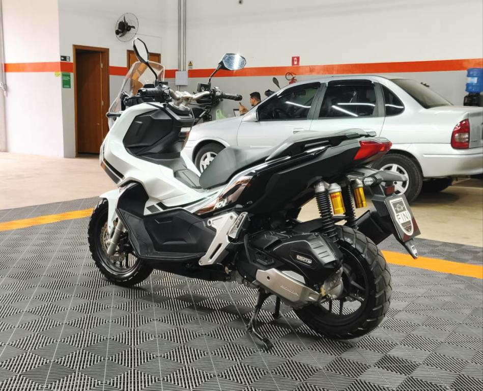HONDA ADV 150 - Foto