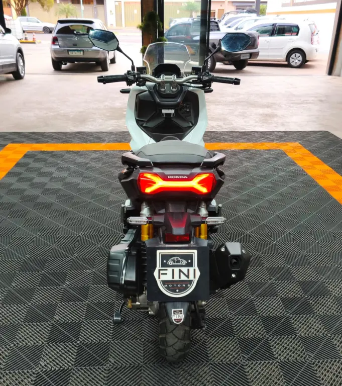 HONDA ADV 150 - Foto