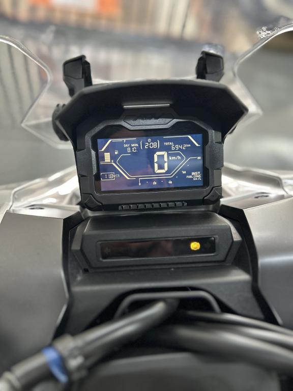 HONDA ADV 150 - Foto