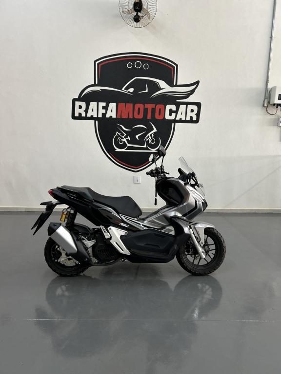 HONDA ADV 150 - Foto