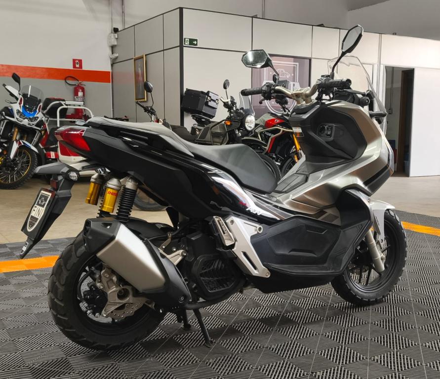 HONDA ADV 150 - Foto