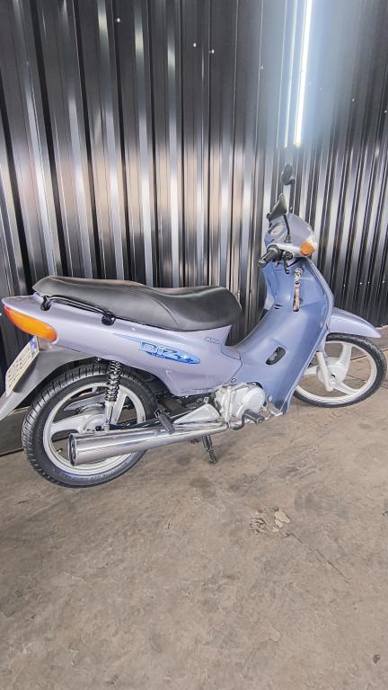 HONDA Biz 100 - Foto