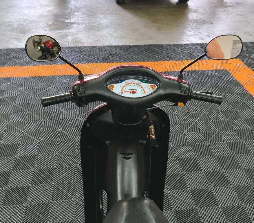 HONDA Biz 100 - Foto