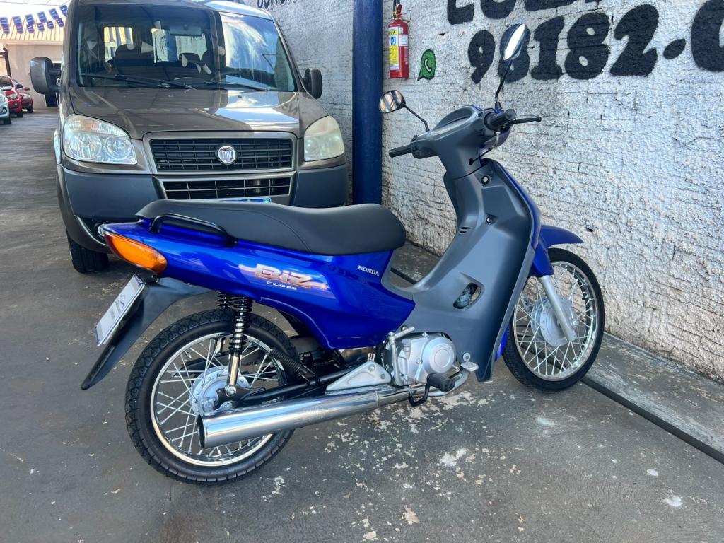 HONDA Biz 100 - Foto