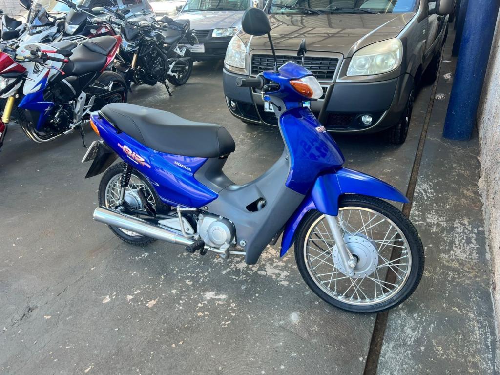 HONDA Biz 100 - Foto