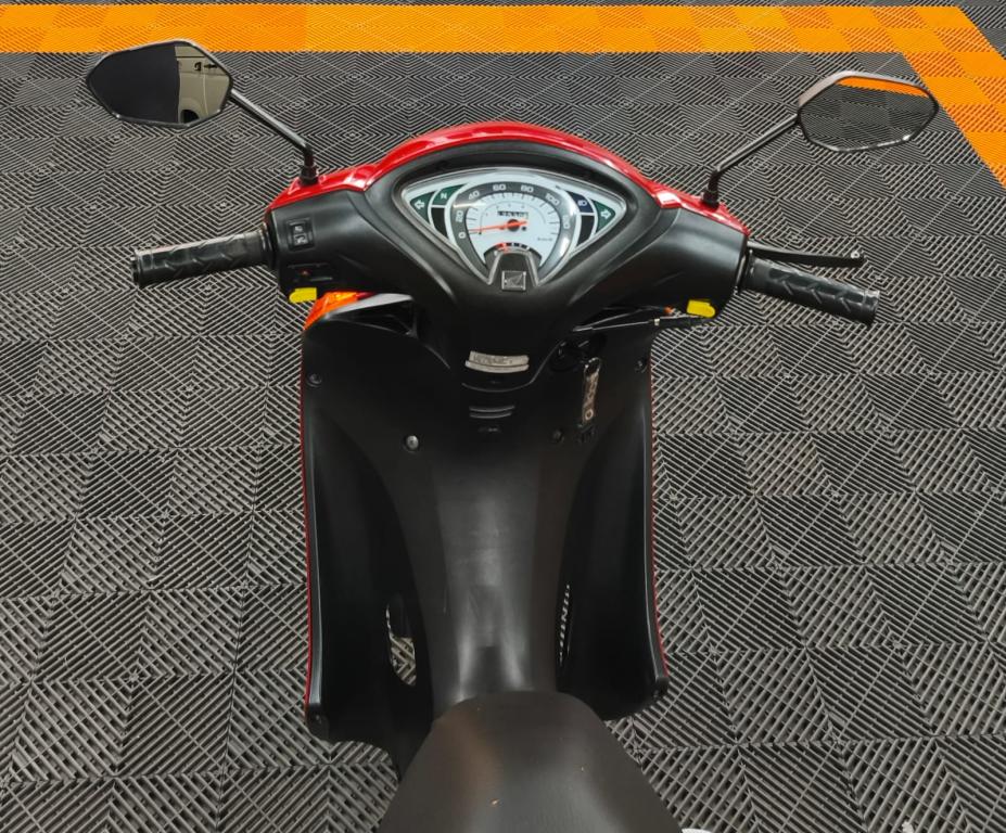 HONDA Biz 100 - Foto