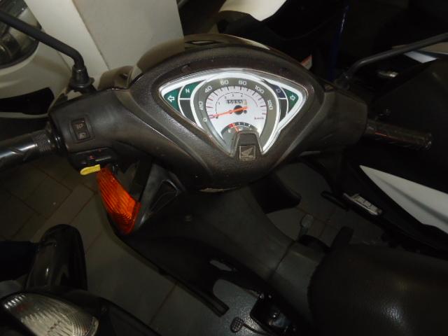 HONDA Biz 110 I - Foto