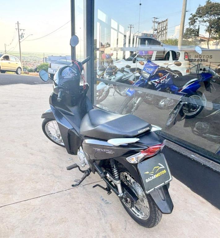 HONDA Biz 110 I - Foto