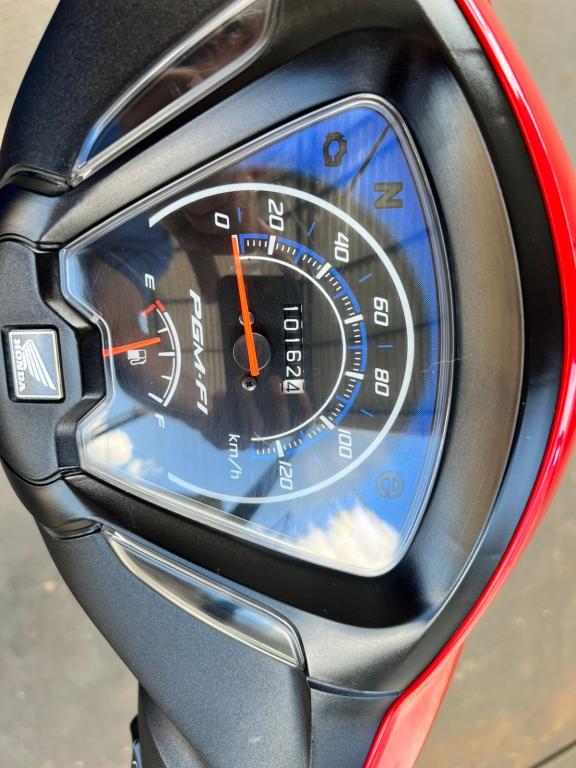 HONDA Biz 110 I - Foto