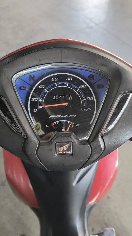 HONDA Biz 110 I - Foto